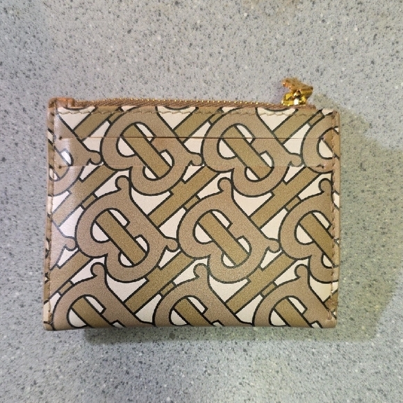 Burberry Tan and Cream Monogram Card Holder - Picture 2 of 4